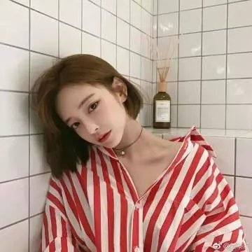 小泳者